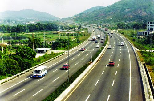 中鐵十六局集團(tuán)山西中南鐵路